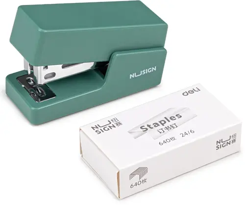 Степлер Deli NS083GREEN Nusign 24/6 26/6 (12листов) зеленый 40скоб блистер (NS083GREEN) Степлер Deli NS083GREEN Nusign 24/6 26/6 (12листов) зеленый 40скоб блистер (NS083GREEN)