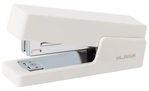 Степлер Deli ENS084 WHITE Nusign 24/6 26/6 (20листов) белый 100скоб коробка (ENS084 WHITE) Степлер Deli ENS084 WHITE Nusign 24/6 26/6 (20листов) белый 100скоб коробка (ENS084 WHITE)