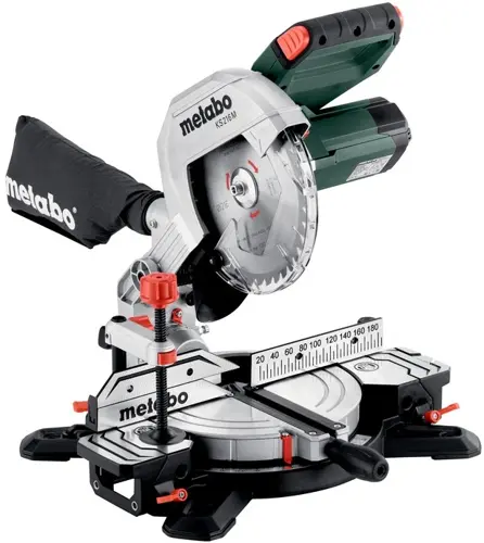 Торцовочная пила Metabo KS 216 M 1100Вт 5000об/мин d=216мм (610216000) Торцовочная пила Metabo KS 216 M 1100Вт 5000об/мин d=216мм (610216000)