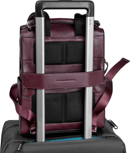 Рюкзак женский Piquadro Patricia CA6771W140/BO бургунди кожа (CA6771W140/BO) Рюкзак женский Piquadro Patricia CA6771W140/BO бургунди кожа (CA6771W140/BO)
